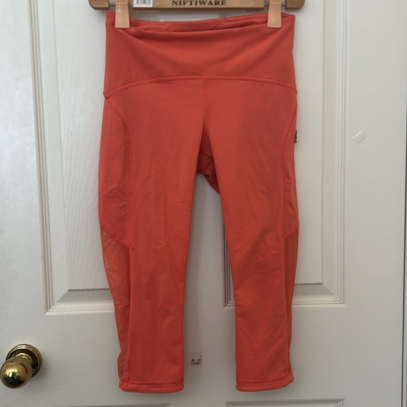 Lululemon Coral Leggings - Picture 3 of 3